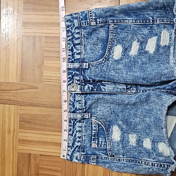 MUDD shorts - Picture 7 of 10